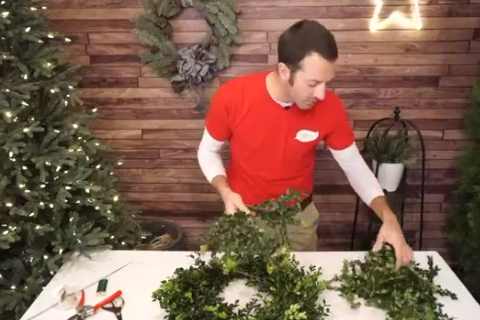 How to Make a Fresh Wreath video frame